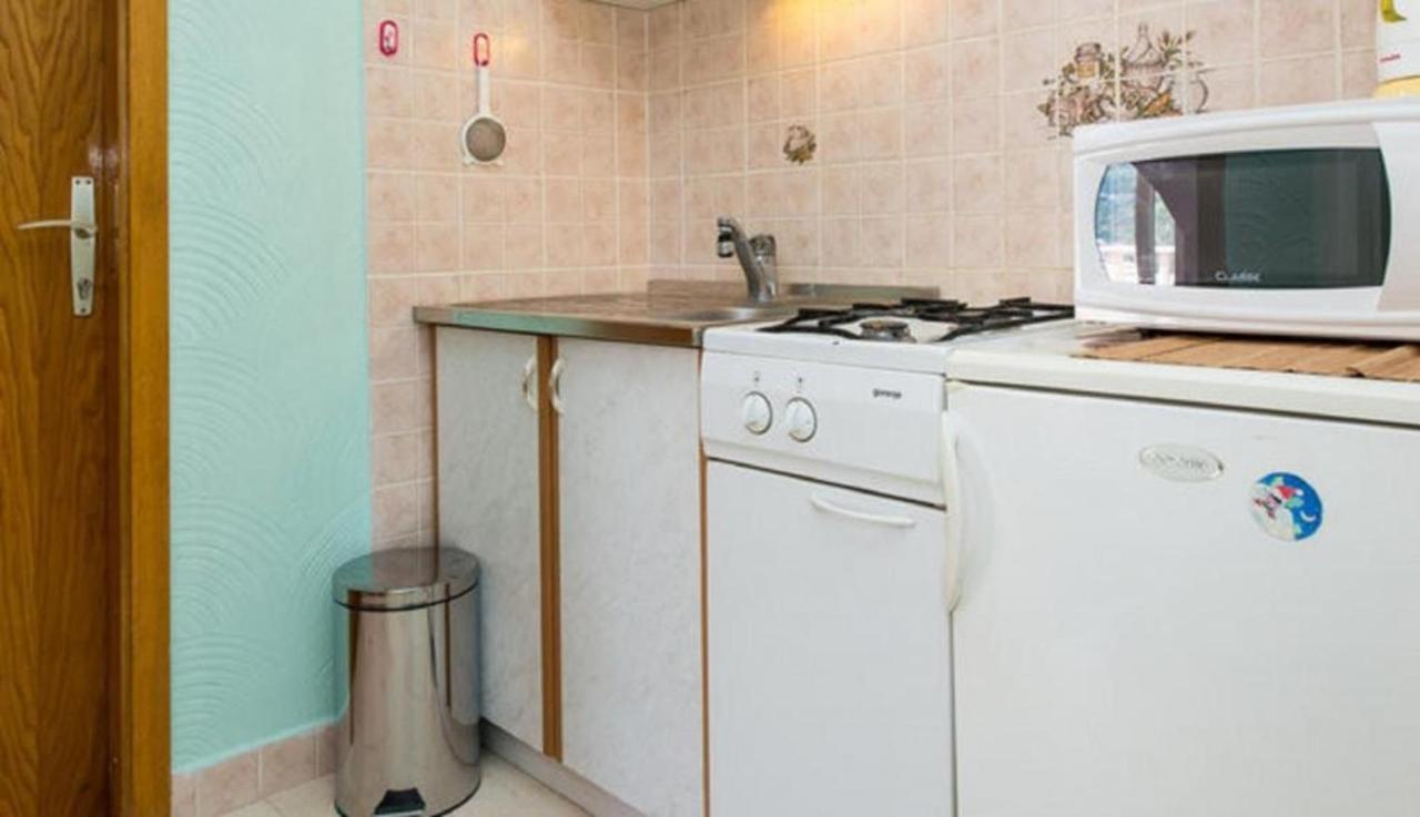 Apartment Avdic *